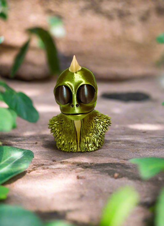 Sleestak Bust | Retro Sci-Fi Lizard Statue | Land of the Lost Collectible | Unique Geek Gift | Cult Classic Decor