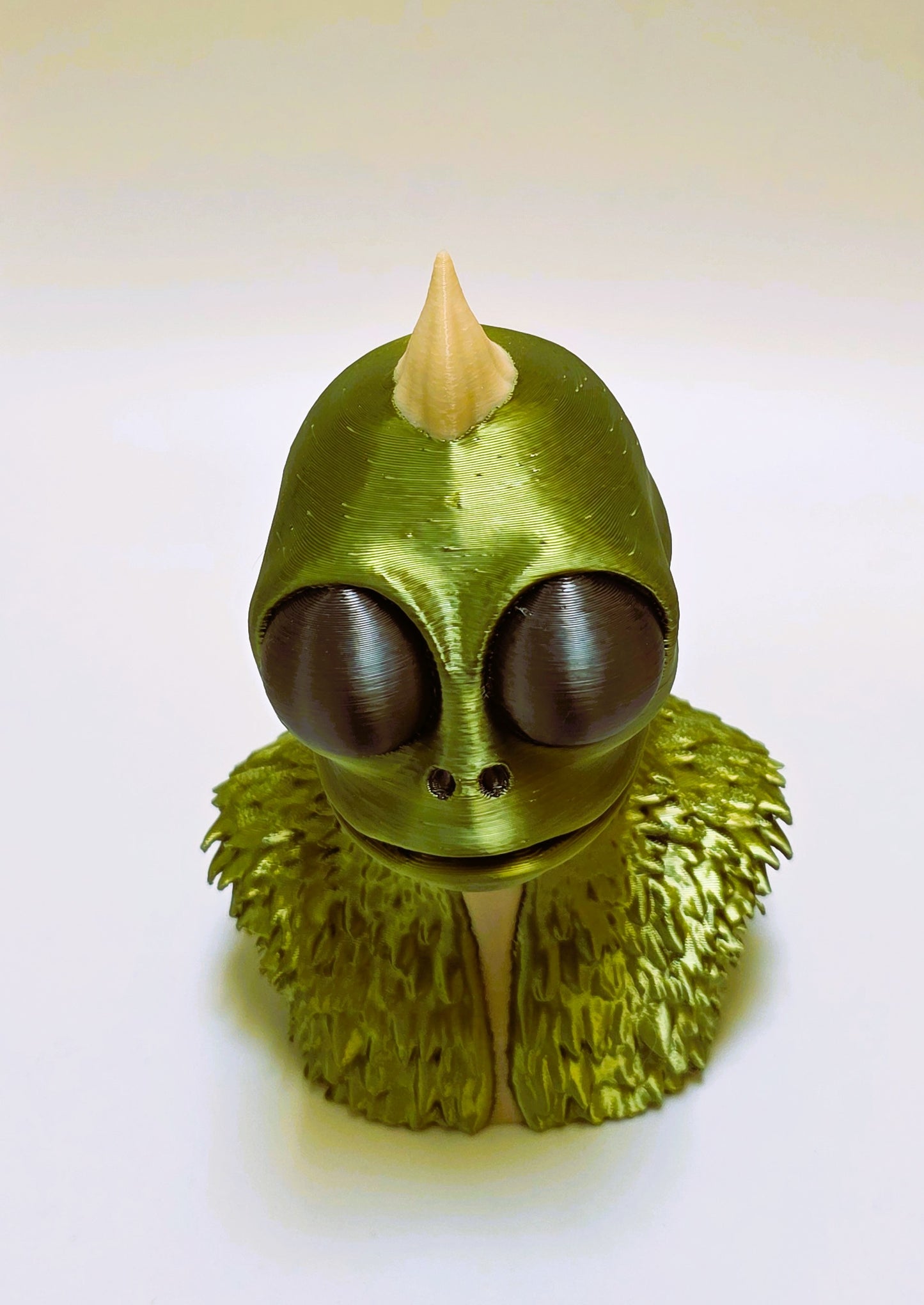 Sleestak Bust | Retro Sci-Fi Lizard Statue | Land of the Lost Collectible | Unique Geek Gift | Cult Classic Decor