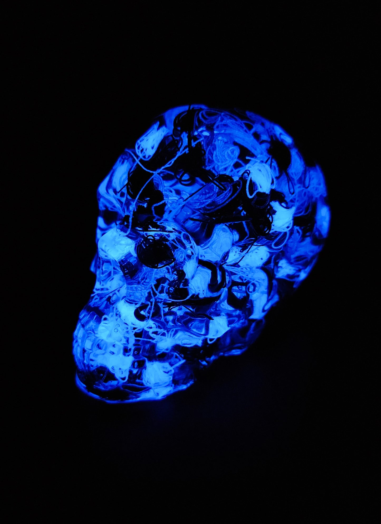 Luminous Resin Skull: A Haunting Glow for Halloween and Day of the Dead