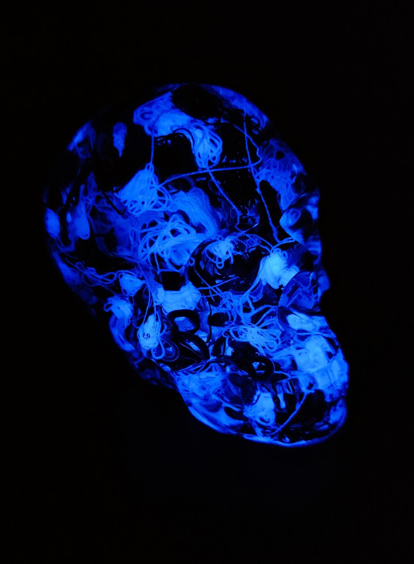 Luminous Resin Skull: A Haunting Glow for Halloween and Day of the Dead